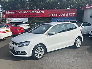 Used 2015 Volkswagen Polo Se White - Interior and Exterior details 5