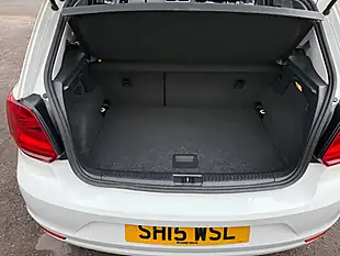 Used 2015 Volkswagen Polo Se White - Interior and Exterior details 13