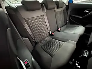 Used 2015 Volkswagen Polo Sel Mayan Blue - Interior and Exterior details 11