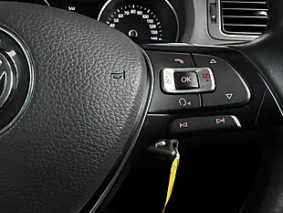 Used 2015 Volkswagen Polo Sel Mayan Blue - Interior and Exterior details 16