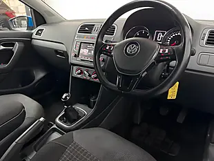 Used 2015 Volkswagen Polo Sel Mayan Blue - Interior and Exterior details 3