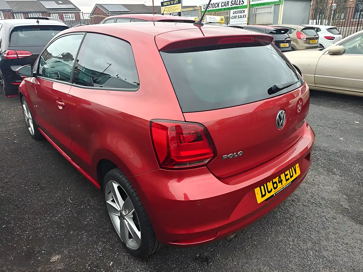 Used 2015 Volkswagen Polo Sel Red - Interior and Exterior details 7