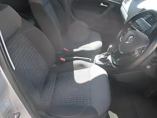 Used 2015 Volkswagen Polo Silver - Interior and Exterior details 8