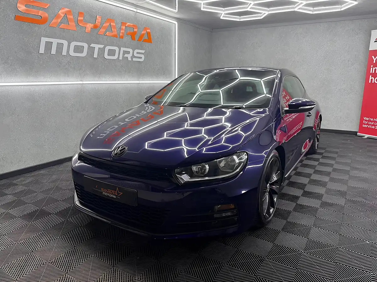 Used 2015 Volkswagen Scirocco Bluemotion Tech GT Purple - Interior and Exterior details 6