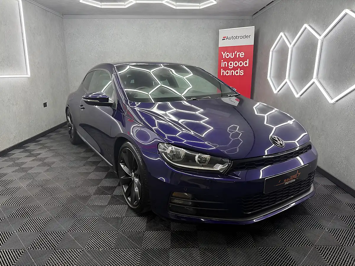 Used 2015 Volkswagen Scirocco Bluemotion Tech GT Purple - Interior and Exterior details 7
