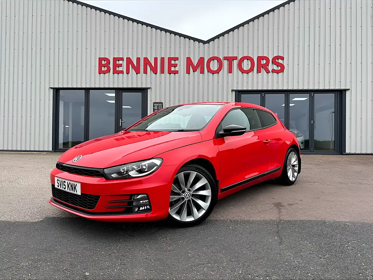 Used 2015 Volkswagen Scirocco Bluemotion Tech GT Red - Front View