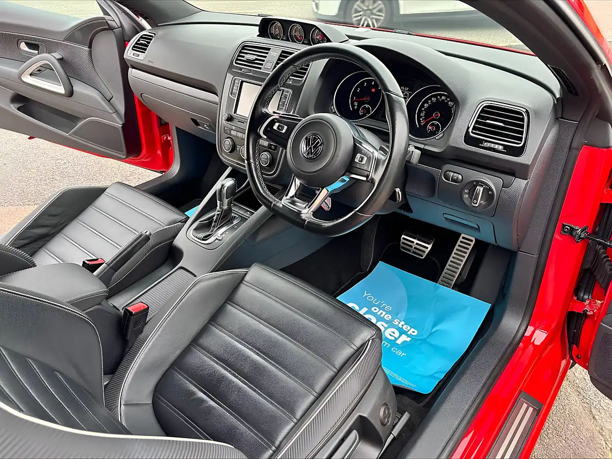 Used 2015 Volkswagen Scirocco Bluemotion Tech GT Red - Interior and Exterior details 14