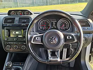 Used 2015 Volkswagen Scirocco Bluemotion Tech GT White - Interior and Exterior details 3