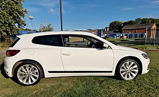 Used 2015 Volkswagen Scirocco Bluemotion Tech GT White - Interior and Exterior details 5