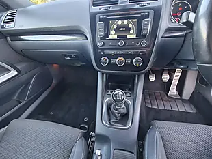 Used 2015 Volkswagen Scirocco Bluemotion Tech GT White - Interior and Exterior details 8