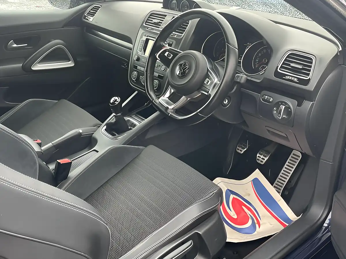 Used 2015 Volkswagen Scirocco GT Blue - Interior and Exterior details 11