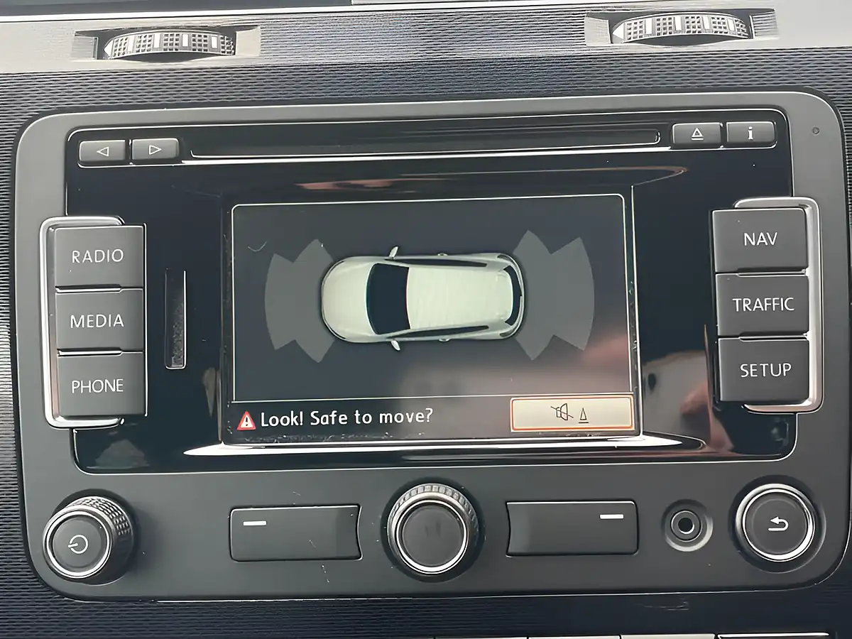 Used 2015 Volkswagen Scirocco GT Blue - Interior and Exterior details 18