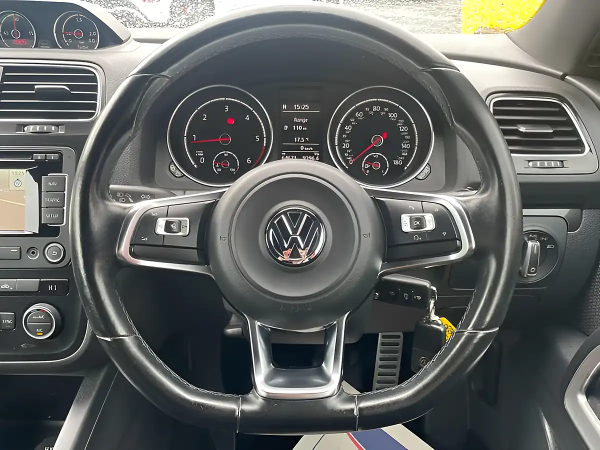 Used 2015 Volkswagen Scirocco GT Blue - Interior and Exterior details 19