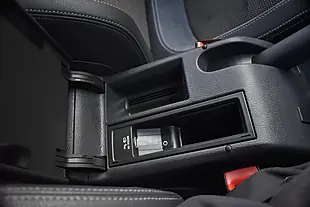 Used 2015 Volkswagen Scirocco GT Flash Red - Interior and Exterior details 16