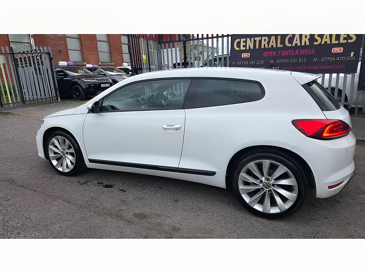 Used 2015 Volkswagen Scirocco GT White - Interior and Exterior details 12
