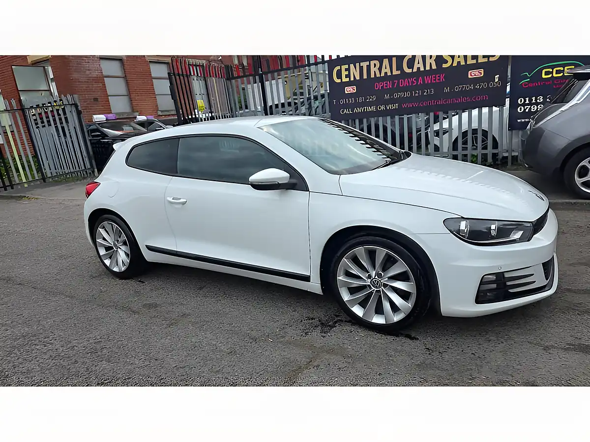 Used 2015 Volkswagen Scirocco GT White - Interior and Exterior details 4