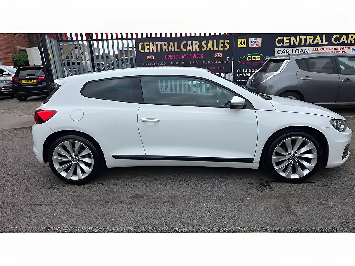 Used 2015 Volkswagen Scirocco GT White - Interior and Exterior details 6