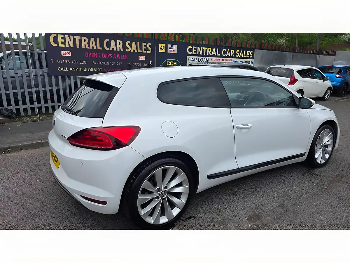 Used 2015 Volkswagen Scirocco GT White - Interior and Exterior details 8