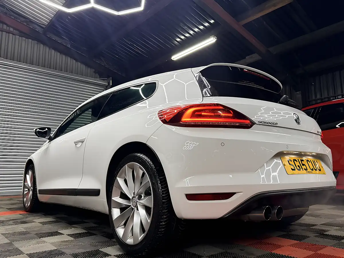 Used 2015 Volkswagen Scirocco GT White - Interior and Exterior details 13