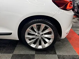 Used 2015 Volkswagen Scirocco GT White - Interior and Exterior details 16