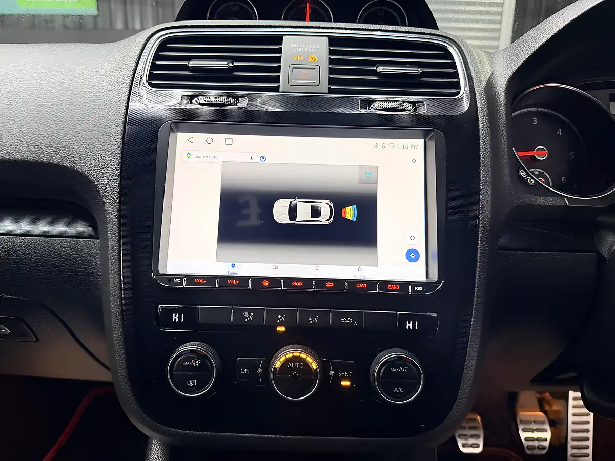 Used 2015 Volkswagen Scirocco GT White - Interior and Exterior details 19
