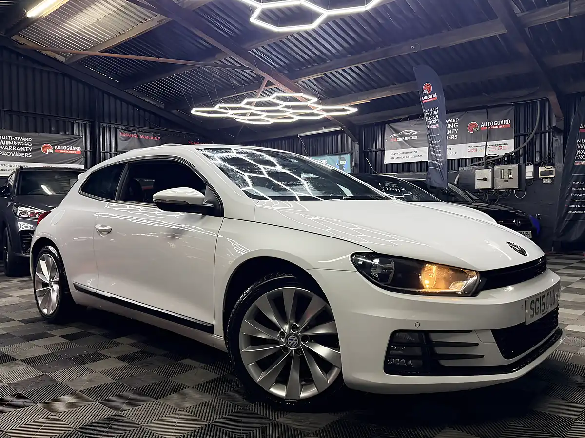 Used 2015 Volkswagen Scirocco GT White - Interior and Exterior details 3