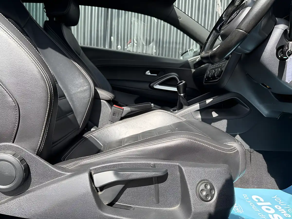 Used 2015 Volkswagen Scirocco R-Line Black - Interior and Exterior details 12