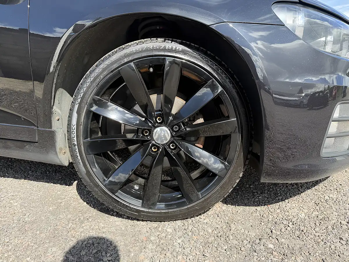 Used 2015 Volkswagen Scirocco R-Line Black - Interior and Exterior details 3