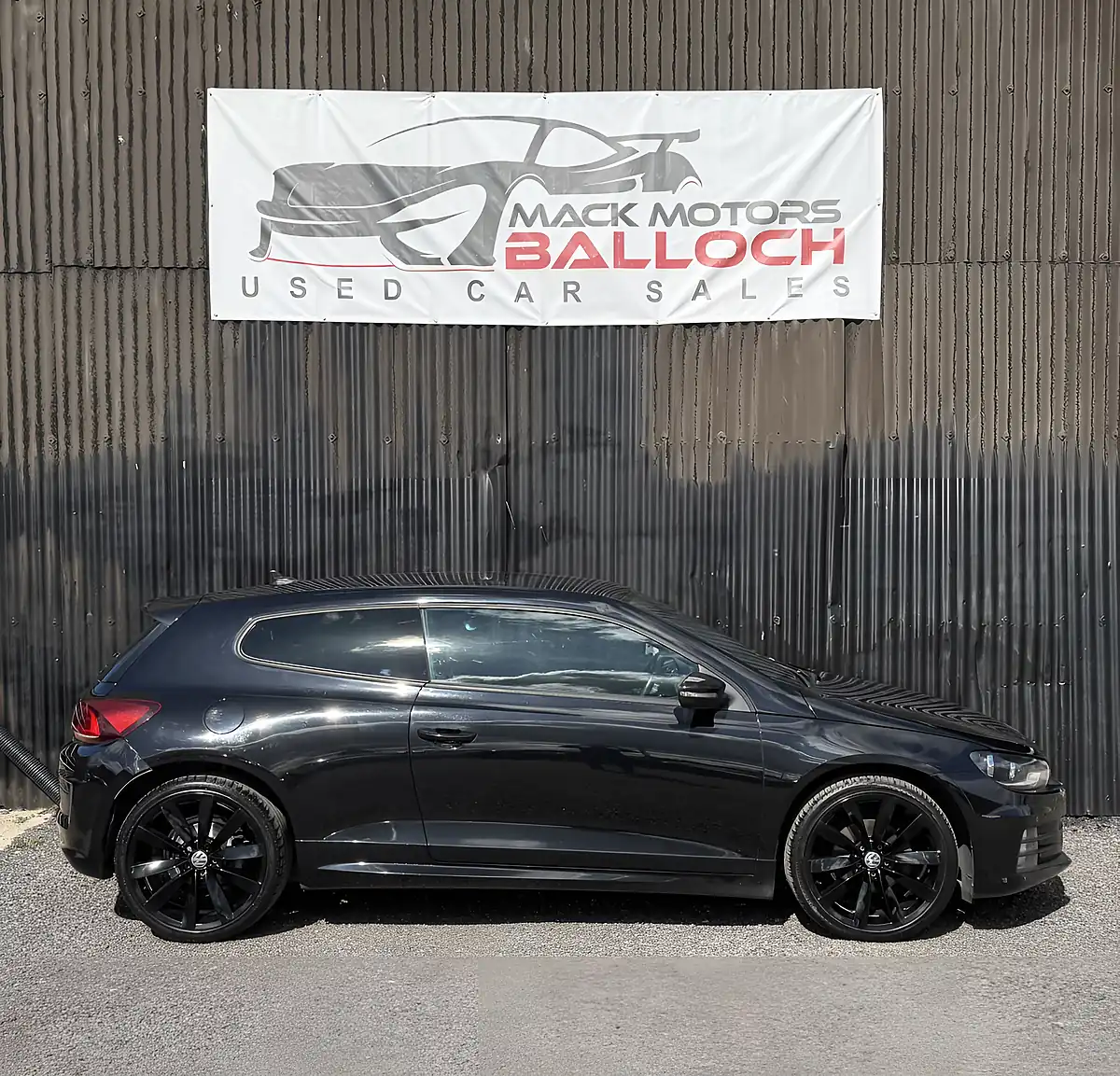 Used 2015 Volkswagen Scirocco R-Line Black - Interior and Exterior details 4