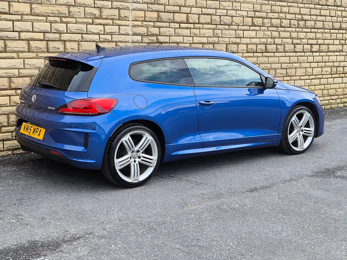 Used 2015 Volkswagen Scirocco R-Line Blue - Interior and Exterior details 16