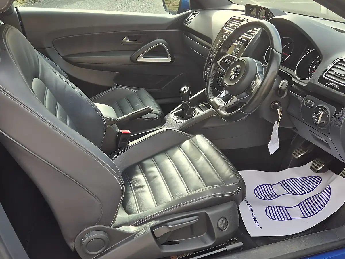 Used 2015 Volkswagen Scirocco R-Line Blue - Interior and Exterior details 2