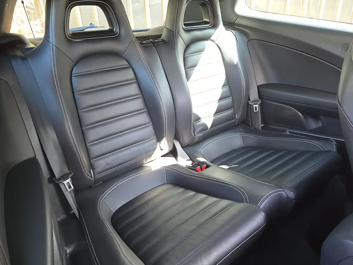 Used 2015 Volkswagen Scirocco R-Line Blue - Interior and Exterior details 17