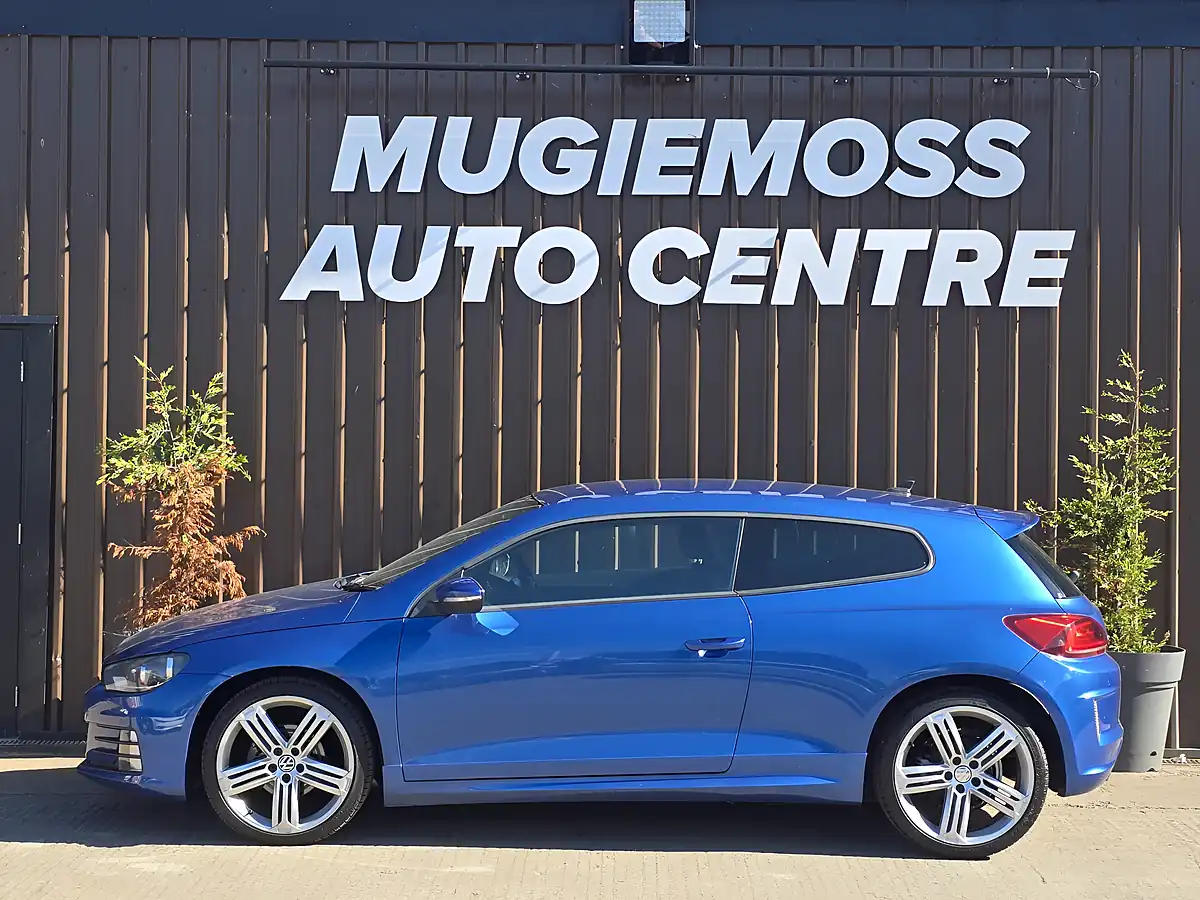 Used 2015 Volkswagen Scirocco R-Line Blue - Interior and Exterior details 4
