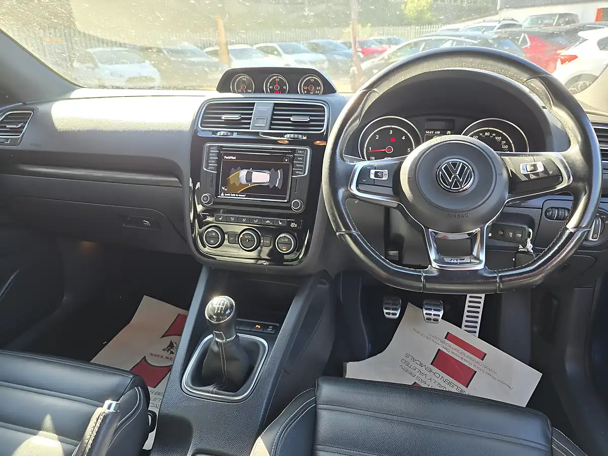 Used 2015 Volkswagen Scirocco R-Line Blue - Interior and Exterior details 7