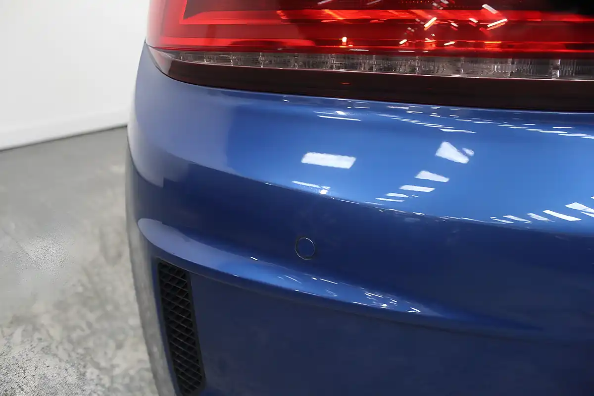 Used 2015 Volkswagen Scirocco R-Line Blue - Interior and Exterior details 12