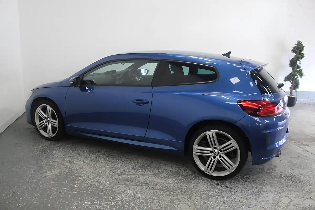 Used 2015 Volkswagen Scirocco R-Line Blue - Interior and Exterior details 7