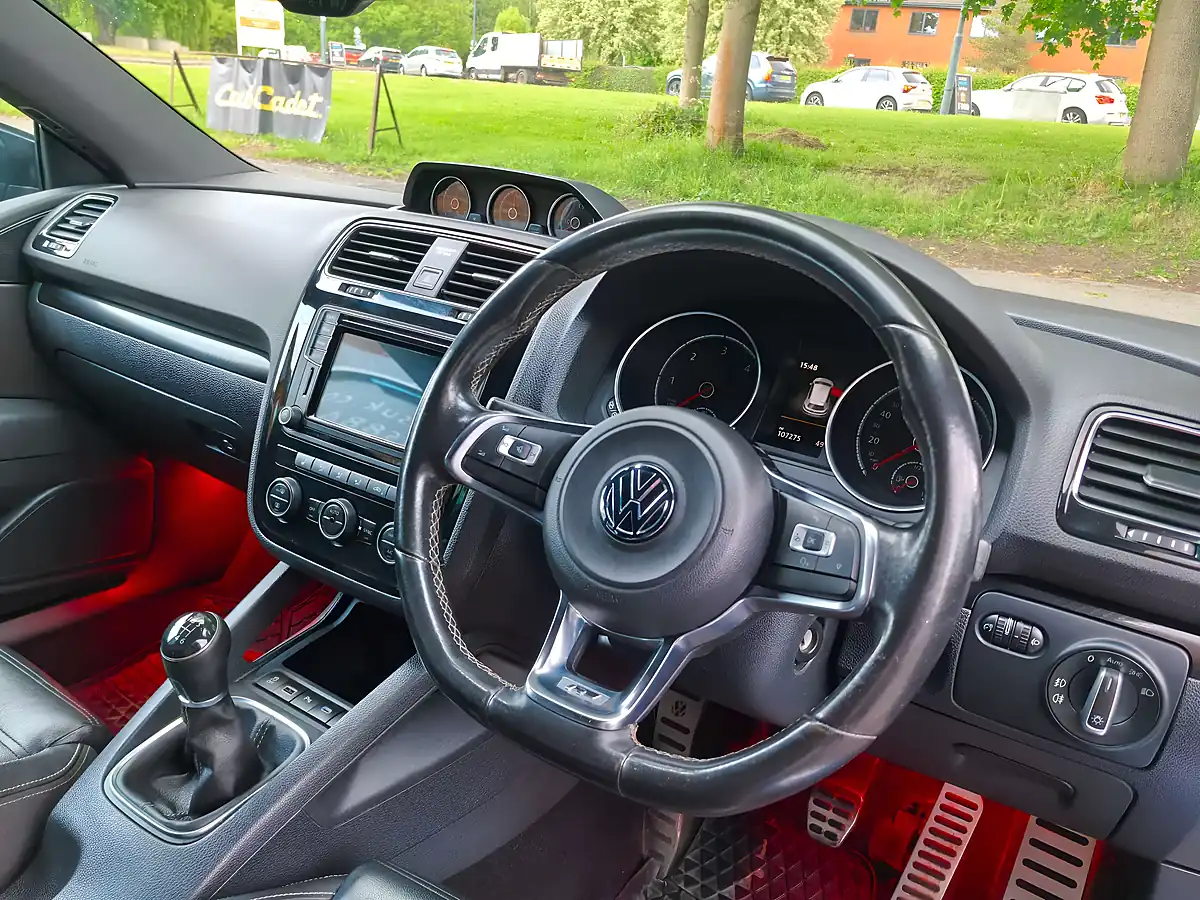 Used 2015 Volkswagen Scirocco R-Line Rising Blue Metallic - Interior and Exterior details 11