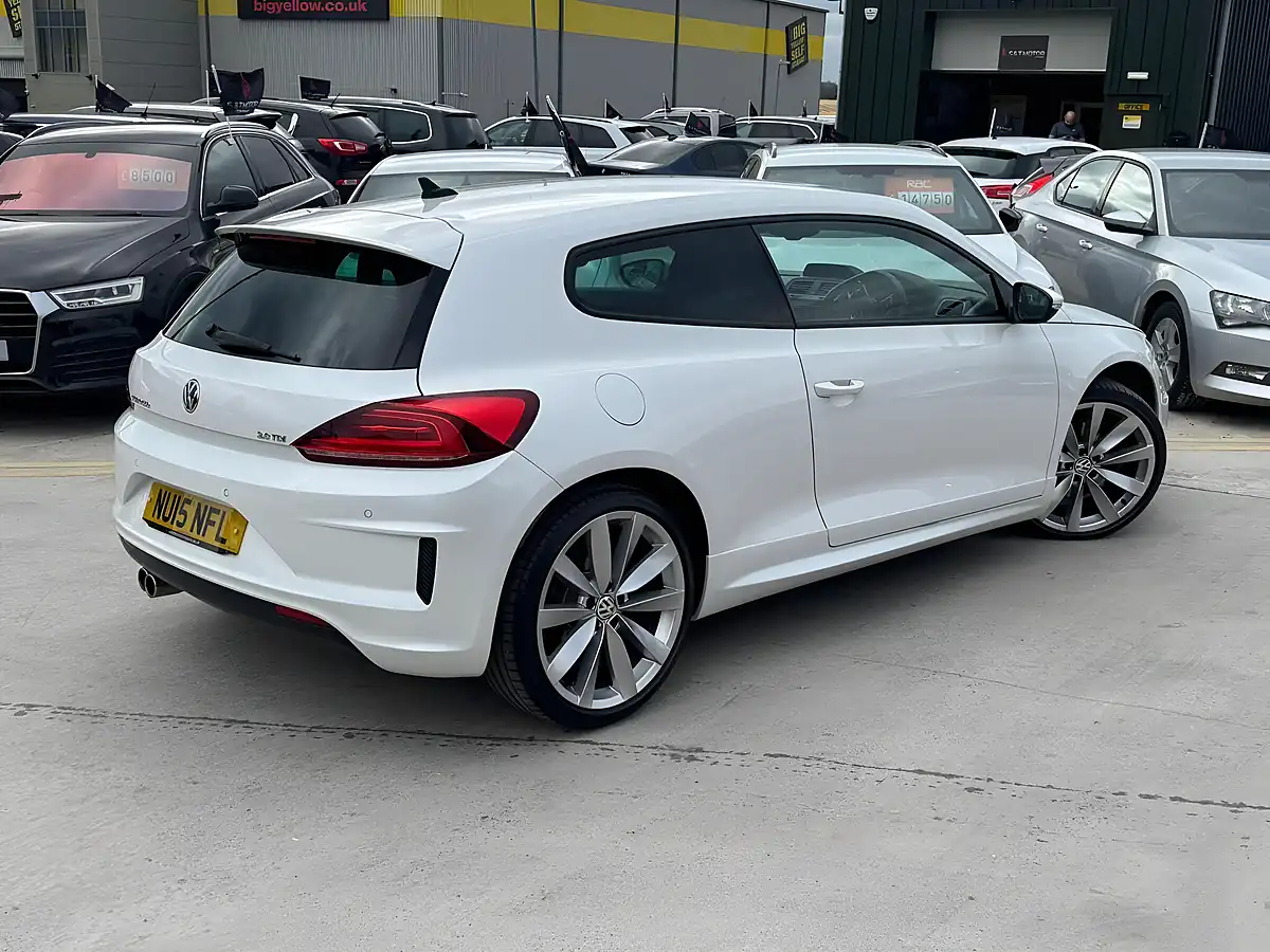 Used 2015 Volkswagen Scirocco R-Line White - Interior and Exterior details 12
