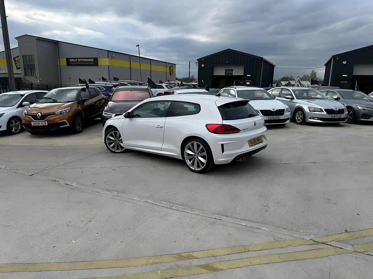 Used 2015 Volkswagen Scirocco R-Line White - Interior and Exterior details 7