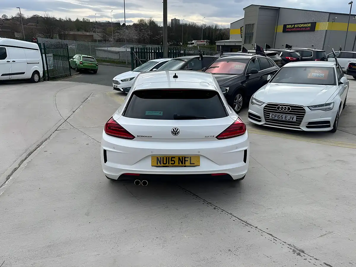 Used 2015 Volkswagen Scirocco R-Line White - Interior and Exterior details 9