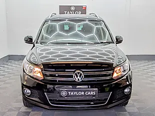 Used 2015 Volkswagen Tiguan Bluemotion Tech Match Black - Interior and Exterior details 2