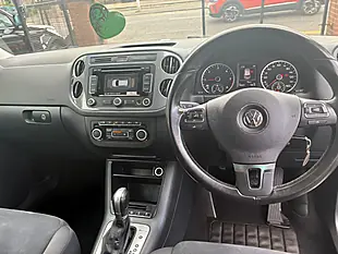 Used 2015 Volkswagen Tiguan Bluemotion Tech Match Blue - Interior and Exterior details 14