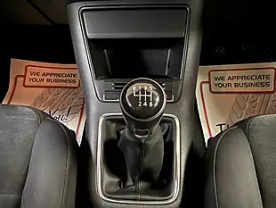 Used 2015 Volkswagen Tiguan Bluemotion Tech Match Grey - Interior and Exterior details 10