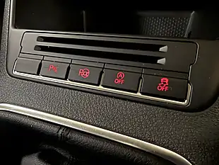 Used 2015 Volkswagen Tiguan Bluemotion Tech Match Grey - Interior and Exterior details 11
