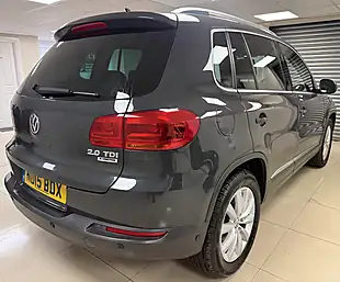 Used 2015 Volkswagen Tiguan Bluemotion Tech Match Grey - Interior and Exterior details 3