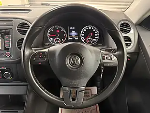 Used 2015 Volkswagen Tiguan Bluemotion Tech Match Grey - Interior and Exterior details 7