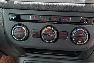 Used 2015 Volkswagen Tiguan Bluemotion Tech Match White - Interior and Exterior details 13