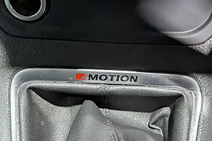 Used 2015 Volkswagen Tiguan Bluemotion Tech Match White - Interior and Exterior details 14