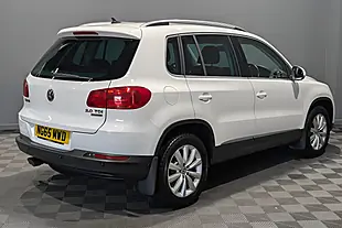 Used 2015 Volkswagen Tiguan Bluemotion Tech Match White - Interior and Exterior details 7