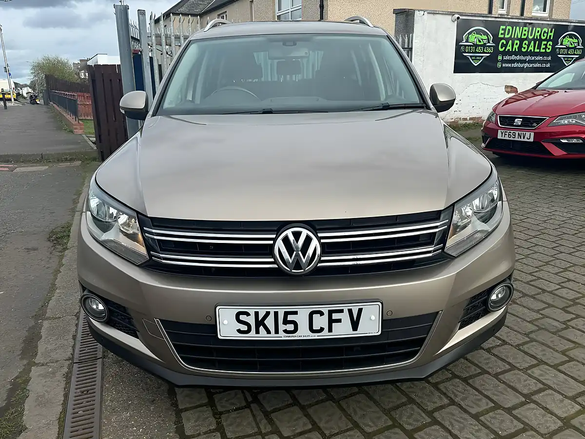 Used 2015 Volkswagen Tiguan Match Beige - Interior and Exterior details 2